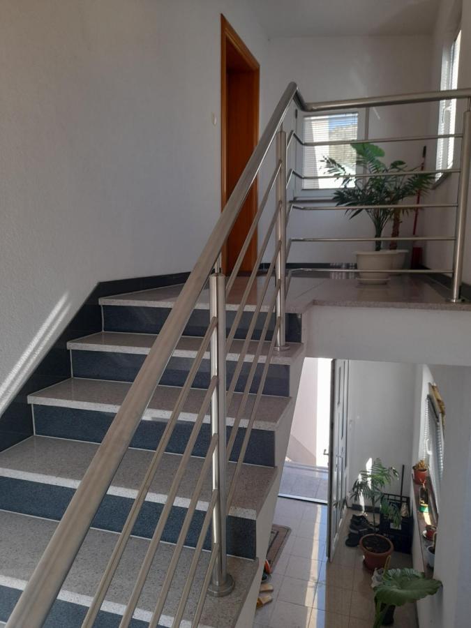 Apartman Zoran Лівно Екстер'єр фото