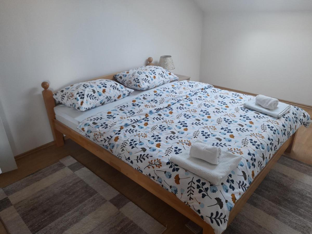 Apartman Zoran Лівно Екстер'єр фото